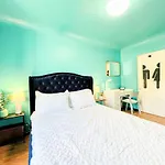 Comfortable And Cozy Home - Fr - Bre